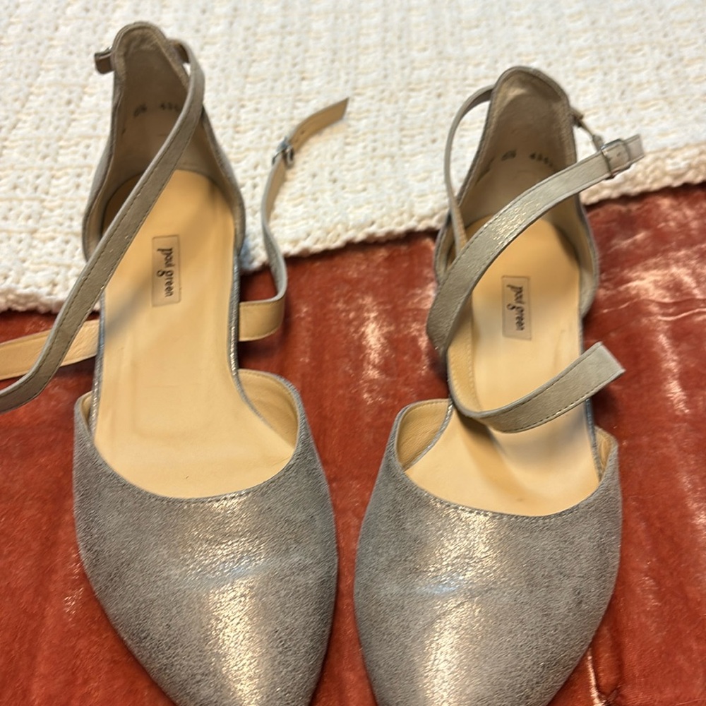 Paul green metallic silver size 9 (6.5 their size)
